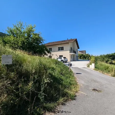 Дом отдыха Spacieuse Maison De Famille *